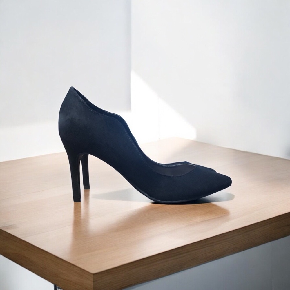 Used shoes - Picture 3 of 6